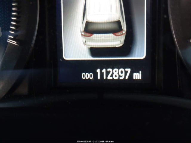 5TDYZ3DC7HS795233 Toyota Sienna Limited 7 Passenger