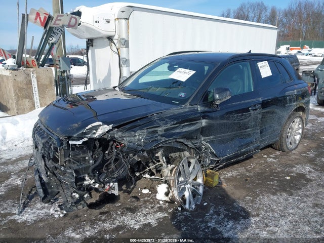 2022 AUDI Q3 WA1DECF30N1044257 Photo 1
