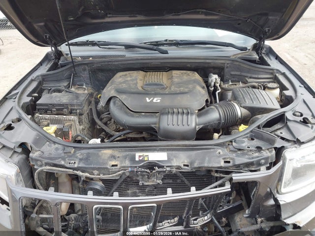 44253595 :رقم المزاد ، 1C4RJFBG0FC706717 vin ، 2015 Jeep Grand Cherokee Limited مزاد بيع
