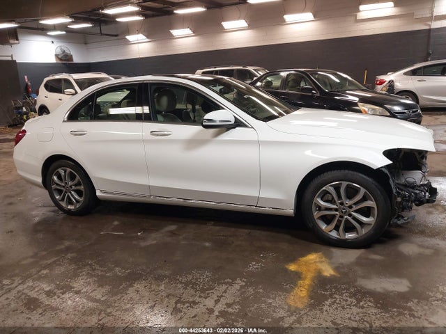 Aukcja sprzedaży 2018 Mercedes-benz C 300 4matic, vin: WDDWF4KBXJR350429, numer aukcji: 44253643
