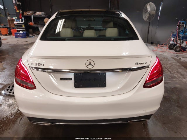 Aukcja sprzedaży 2018 Mercedes-benz C 300 4matic, vin: WDDWF4KBXJR350429, numer aukcji: 44253643