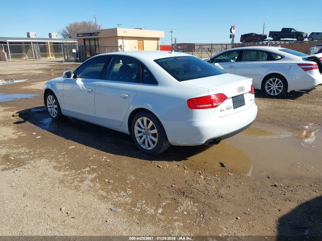2012 AUDI A4 WAUAFAFL7CA117807 Photo 2