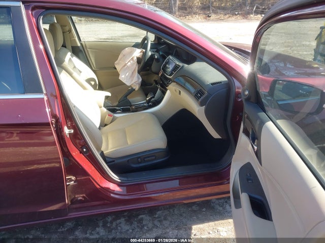 1HGCR2F83GA205233 Honda Accord Ex-l