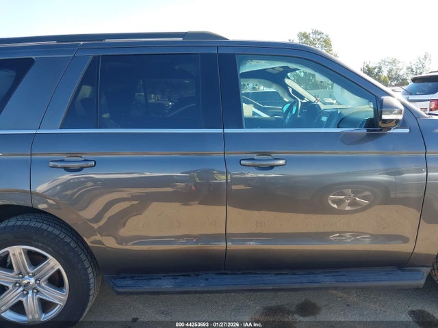 1FMJU1HTXLEA18960 Ford Expedition Xlt