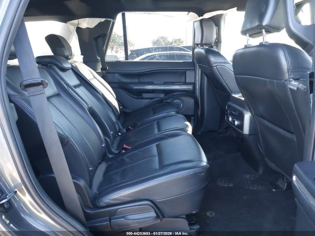 1FMJU1HTXLEA18960 Ford Expedition Xlt