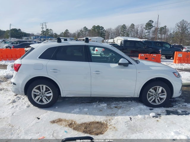 WA1GAAFY8R2049733 Audi Q5 Premium 45 Tfsi S Line Quattro