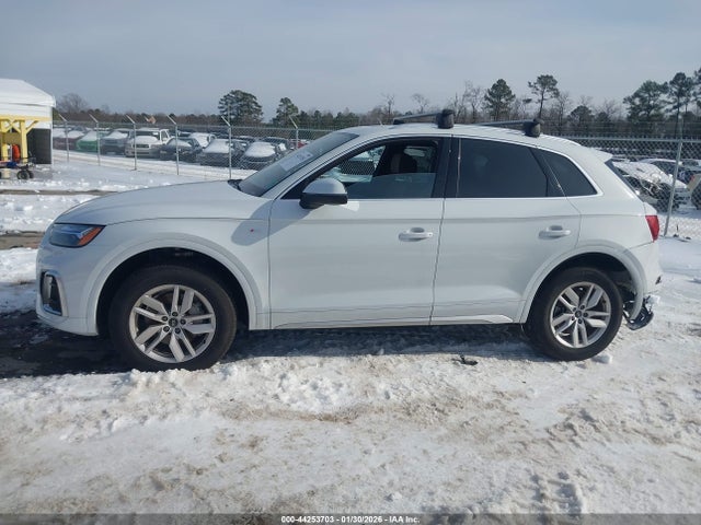 WA1GAAFY8R2049733 Audi Q5 Premium 45 Tfsi S Line Quattro