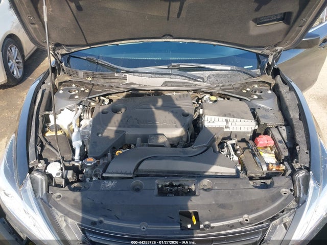 1N4AL3AP5JC221690 Nissan Altima 2.5 Sr