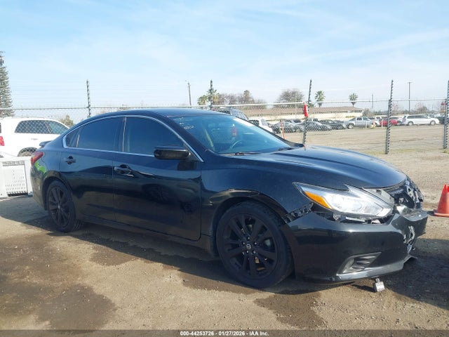 1N4AL3AP5JC221690 Nissan Altima 2.5 Sr