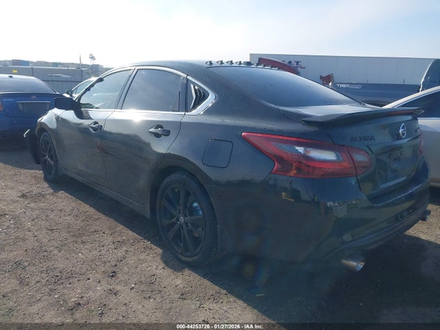 1N4AL3AP5JC221690 Nissan Altima 2.5 Sr