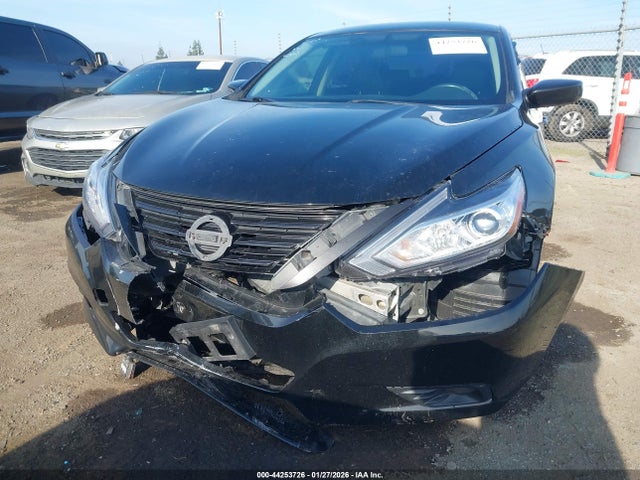 1N4AL3AP5JC221690 Nissan Altima 2.5 Sr