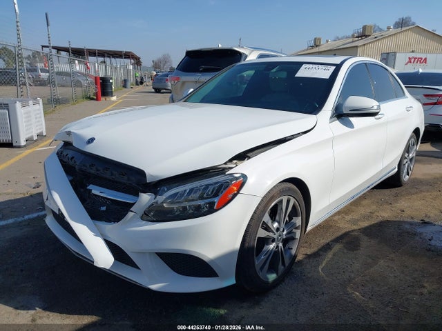 Mercedes-Benz C 300 2019 55SWF8DB7KU307736 Image 2