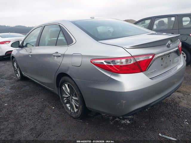 4T1BF1FK1HU268898 Toyota CAMRY SE