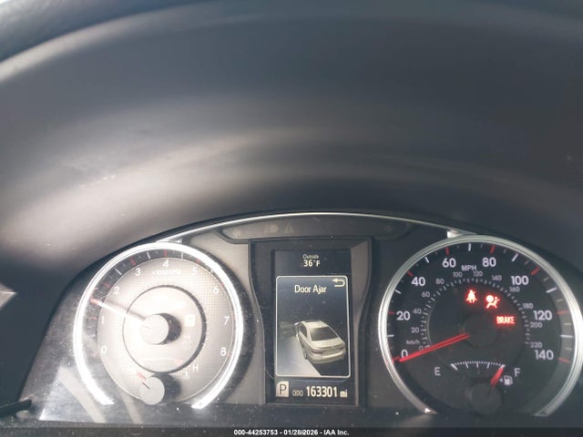 4T1BF1FK1HU268898 Toyota CAMRY SE