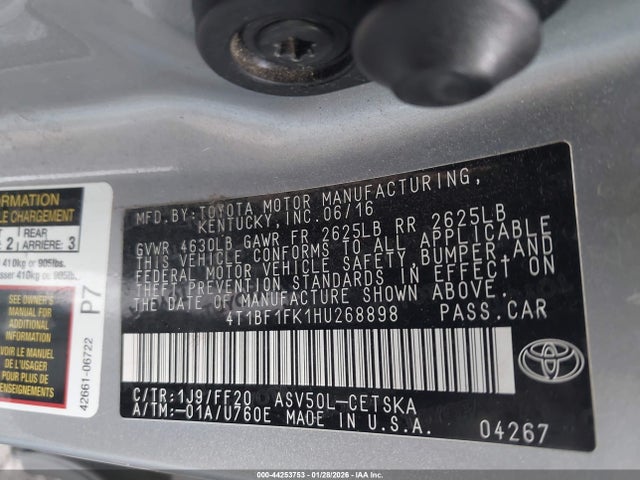 4T1BF1FK1HU268898 Toyota CAMRY SE