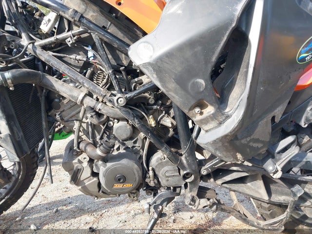 2014 KTM 1190 VBKV19403EM901976 Photo 8