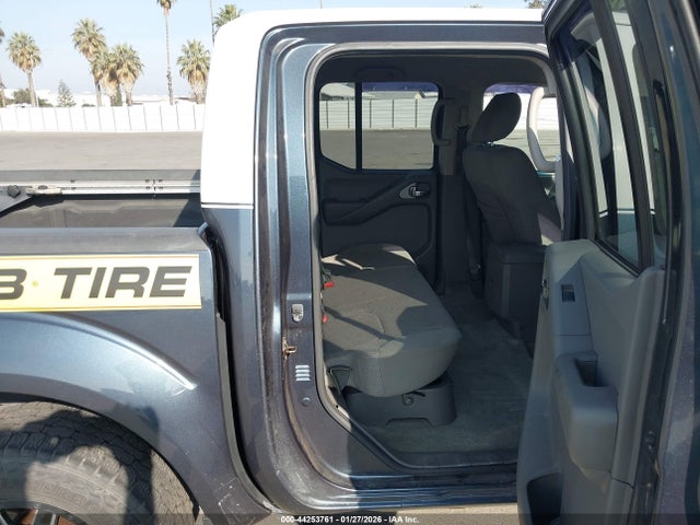 1N6AD0ER2EN736039 Nissan Frontier Sv