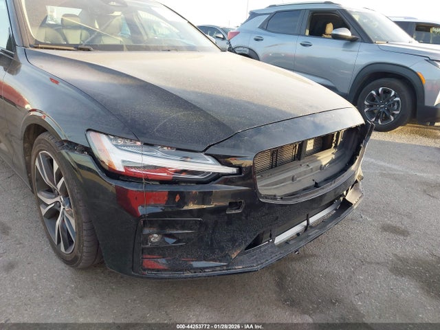 2024 VOLVO S60 7JRL12FK5RG326686 Photo 5