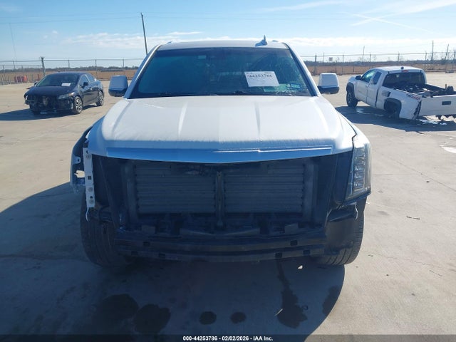 1GYS3BKJ2GR351431 Cadillac Escalade Luxury Collection