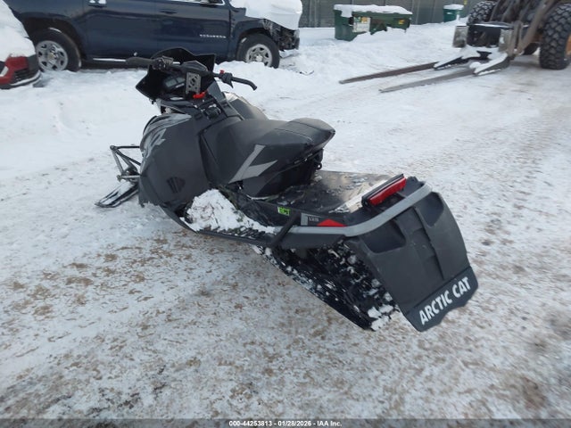 4UF19SNW0KT106025 Arctic Cat Zr6000