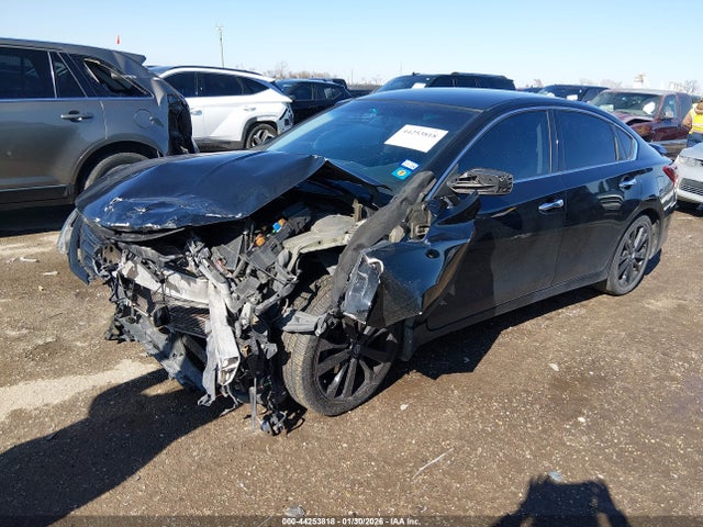 2018 NISSAN ALTIMA 1N4AL3AP3JC263761 Photo 1