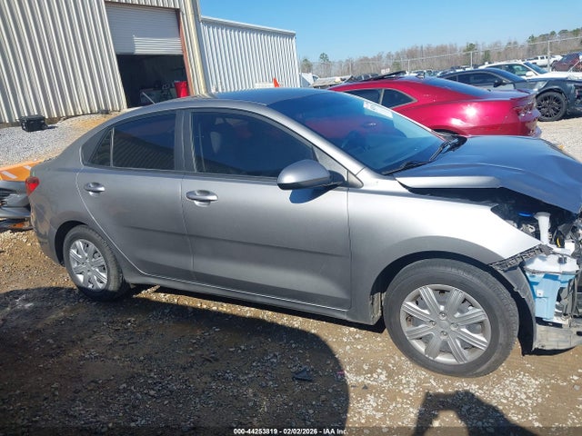 3KPA24AD9NE447934 KIA RIO S