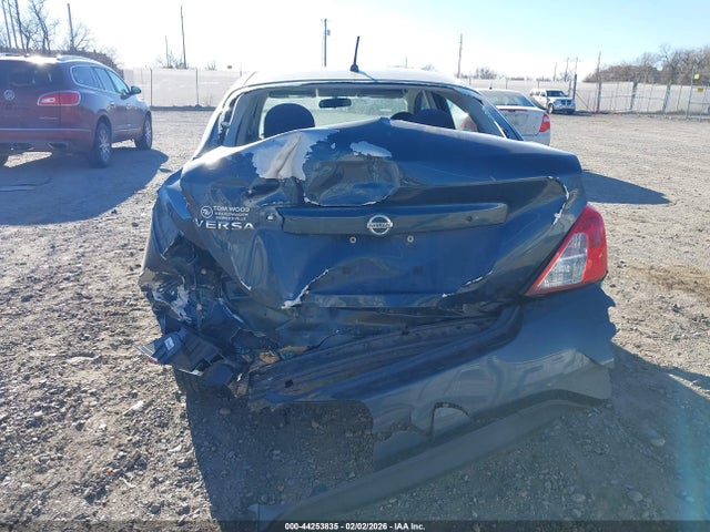 Nissan Versa 1.6 S 2015 3N1CN7AP1FL823179 Image 15