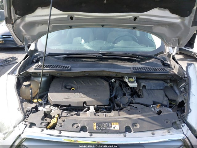 1FMCU0GD3HUA83966 Ford ESCAPE SE