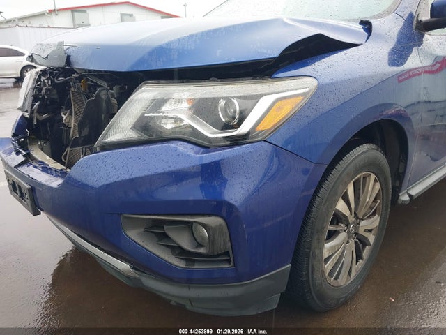 5N1DR2MM7JC631243 Nissan Pathfinder Sv