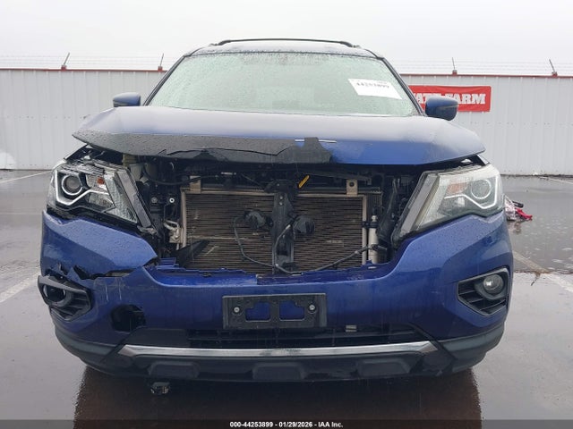 5N1DR2MM7JC631243 Nissan Pathfinder Sv