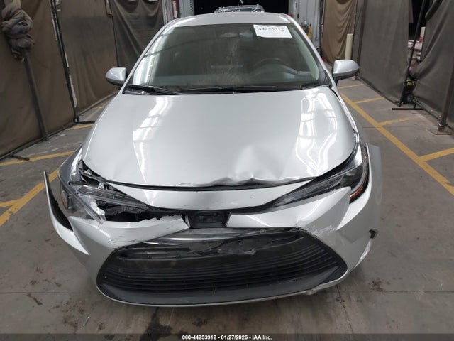 5YFB4MDE5RP227133 Toyota COROLLA LE