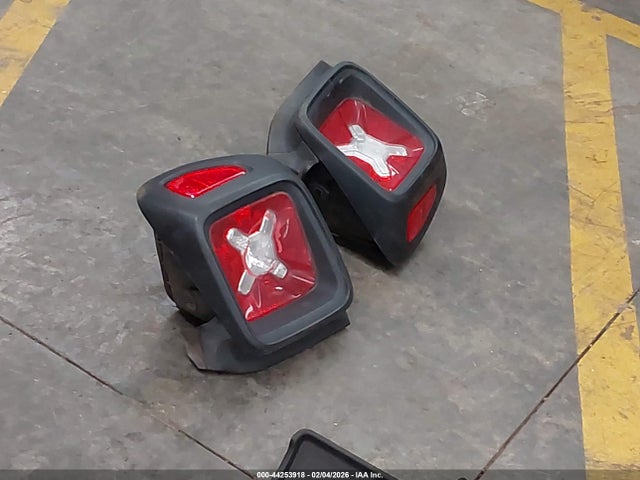 Jeep Renegade Latitude 2015 ZACCJBBT1FPC10848 Image 12