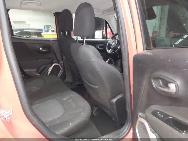 Jeep Renegade Latitude 2015 ZACCJBBT1FPC10848 Image 8