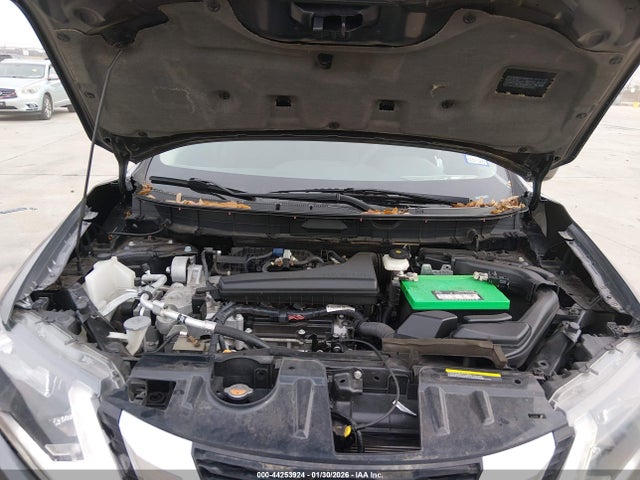 2019 NISSAN ROGUE 5N1AT2MT5KC797791 Photo 9