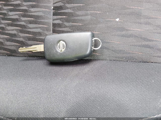 2019 NISSAN ROGUE 5N1AT2MT5KC797791 Photo 10