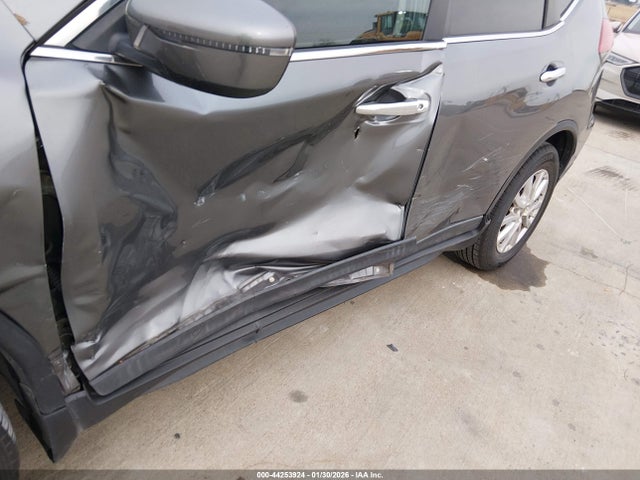 2019 NISSAN ROGUE 5N1AT2MT5KC797791 Photo 5