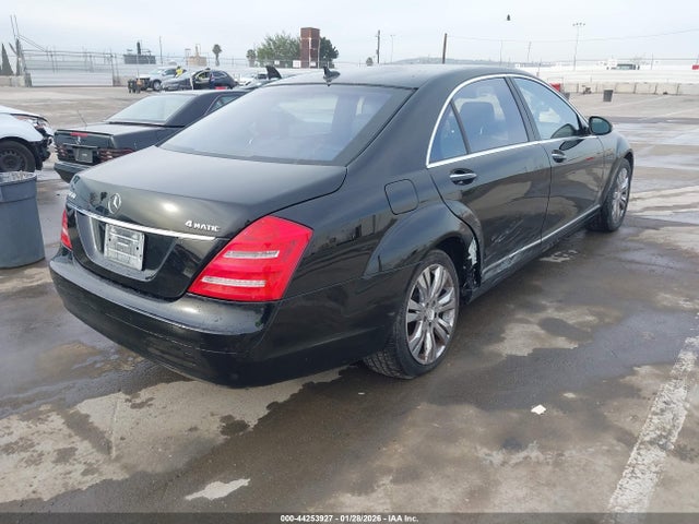 2009 MERCEDES-BENZ S 550 WDDNG86X49A256966 Photo 3