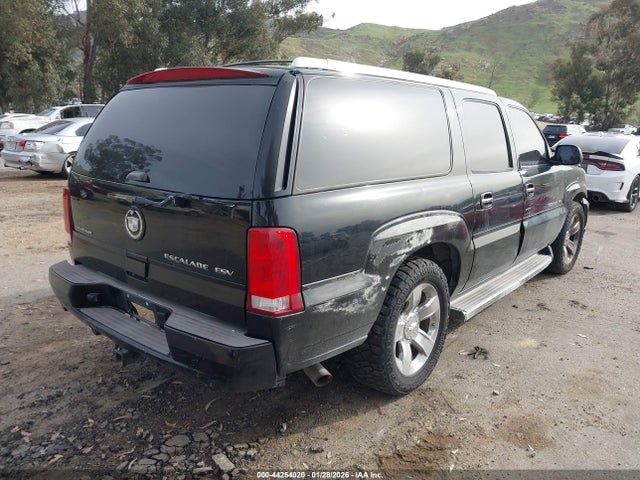 2005 CADILLAC ESCALADE ESV 3GYFK66N15G262424 Photo 3