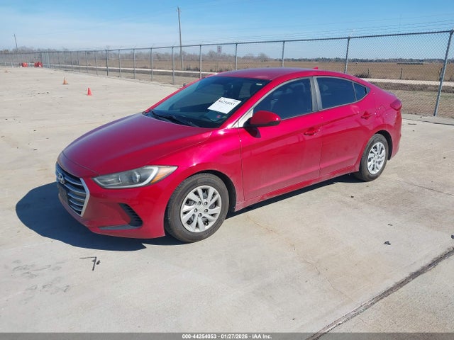 Hyundai ELANTRA SE 2017 5NPD74LF0HH175853 Image 2
