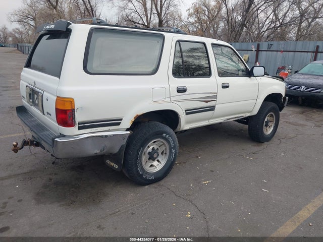 1994 TOYOTA 4RUNNER JT3VN39W1R0137417 Photo 3