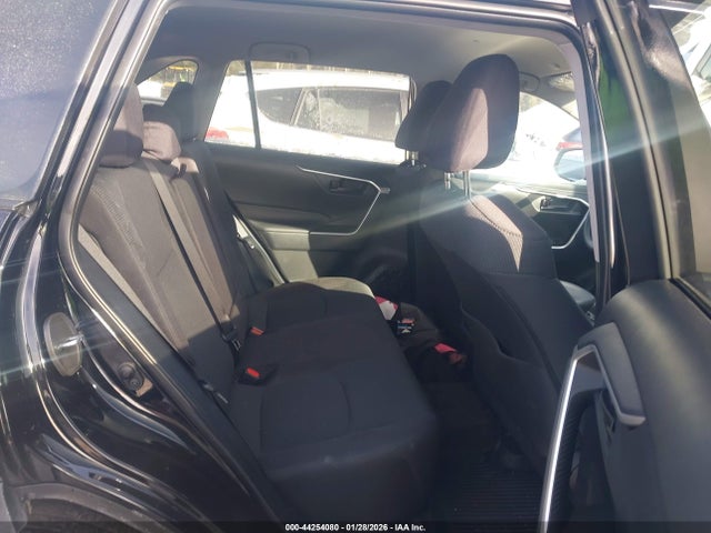 2T3G1RFV9SC547710 Toyota RAV4 LE