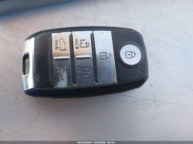 KIA SEDONA EX 2015 KNDMC5C11F6047070 Image 11