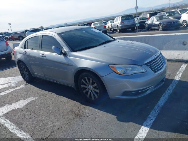2013 CHRYSLER 200 1C3CCBBGXDN532024
