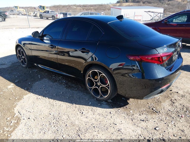 2023 ALFA ROMEO GIULIA ZARFANBN5P7668901 Photo 2