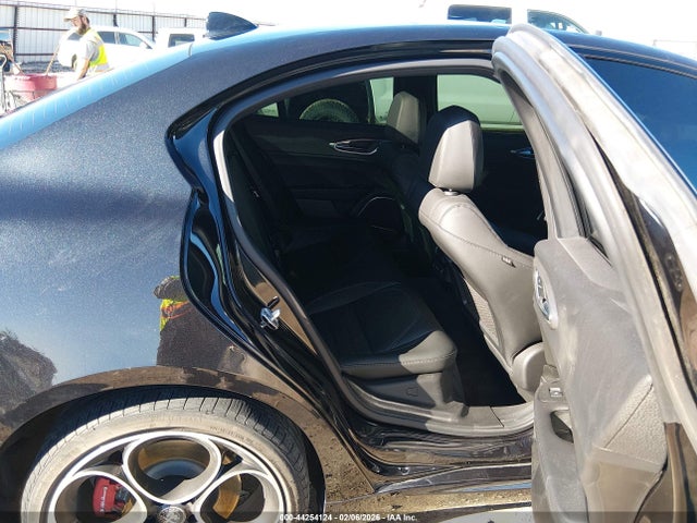 2023 ALFA ROMEO GIULIA ZARFANBN5P7668901 Photo 7