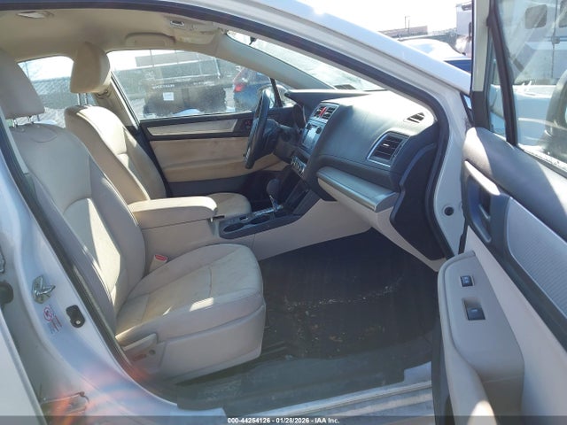 4S3BNAB6XH3014760 Subaru Legacy 2.5i