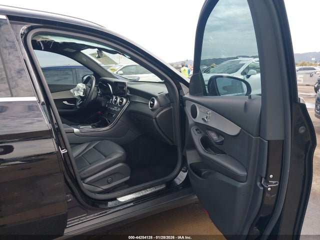 W1N0G8DB3MV265678 Mercedes-Benz Glc 300 Suv