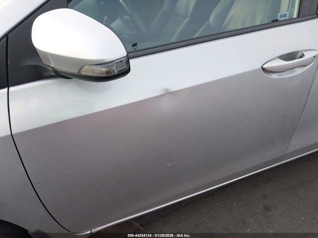 Toyota Corolla Se Special Edition 2017 5YFBURHE2HP630167 Image 17