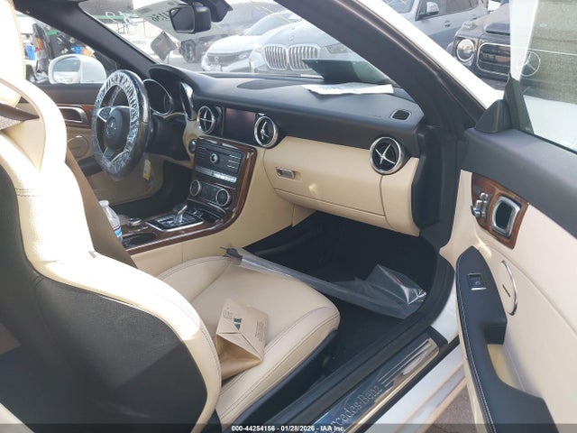 2017 Mercedes-benz Slc 300 მანქანა იყიდება აუქციონზე, vin: WDDPK3JA0HF128044, აუქციონის ნომერი: 44254156