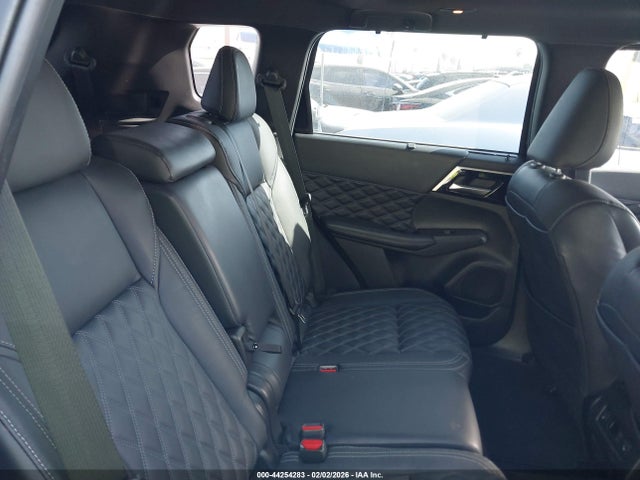 2023 MITSUBISHI OUTLANDER JA4J4VA88PZ042328 Photo 7